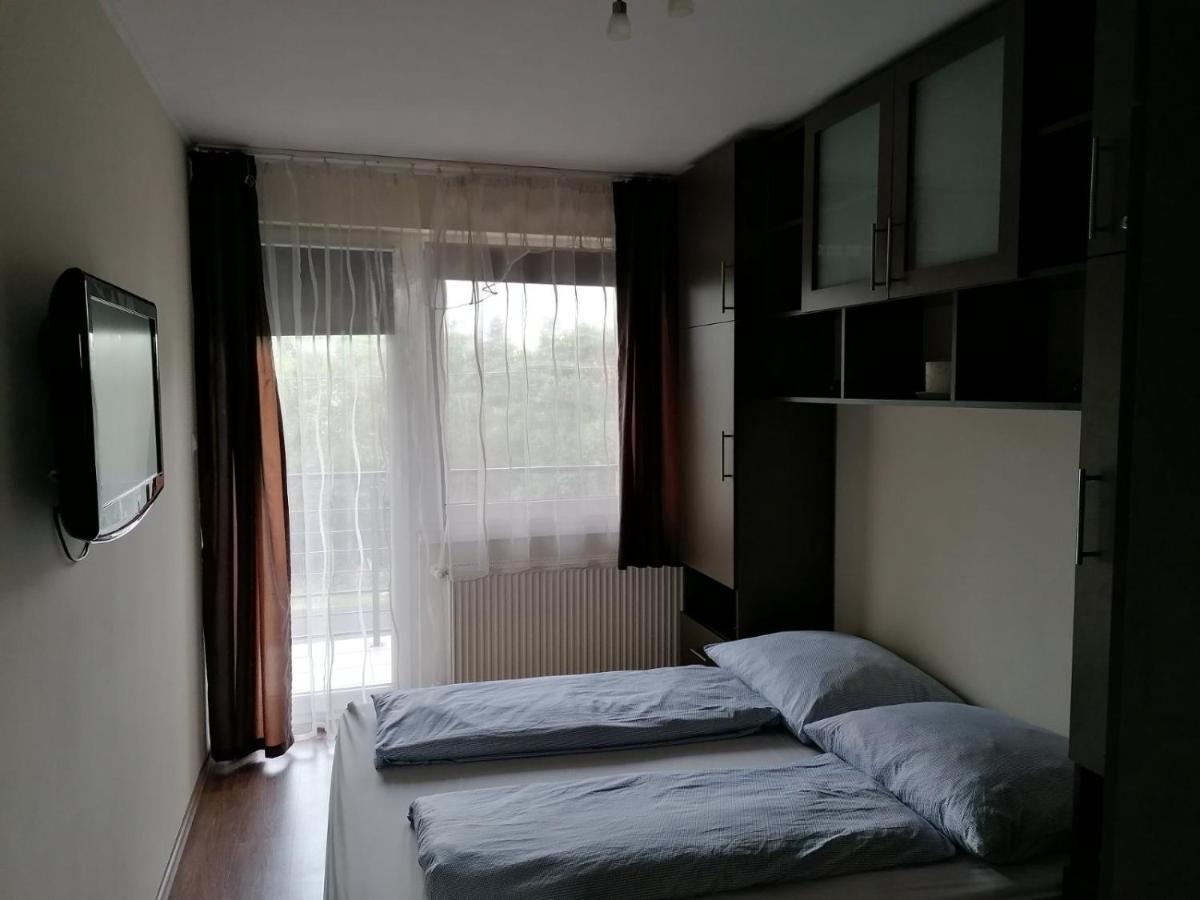 Family Holiday Apartman Nyíregyháza Zewnętrze zdjęcie